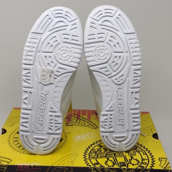 Skechers L.A. Gear Women's Hot Shots Low Sneakers - Picture 10 of 16
